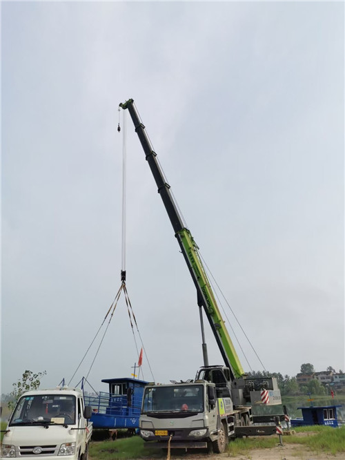 拜城县桥梁建设吊装案例